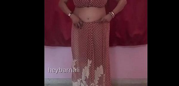  Big boobs aunty wearing saree